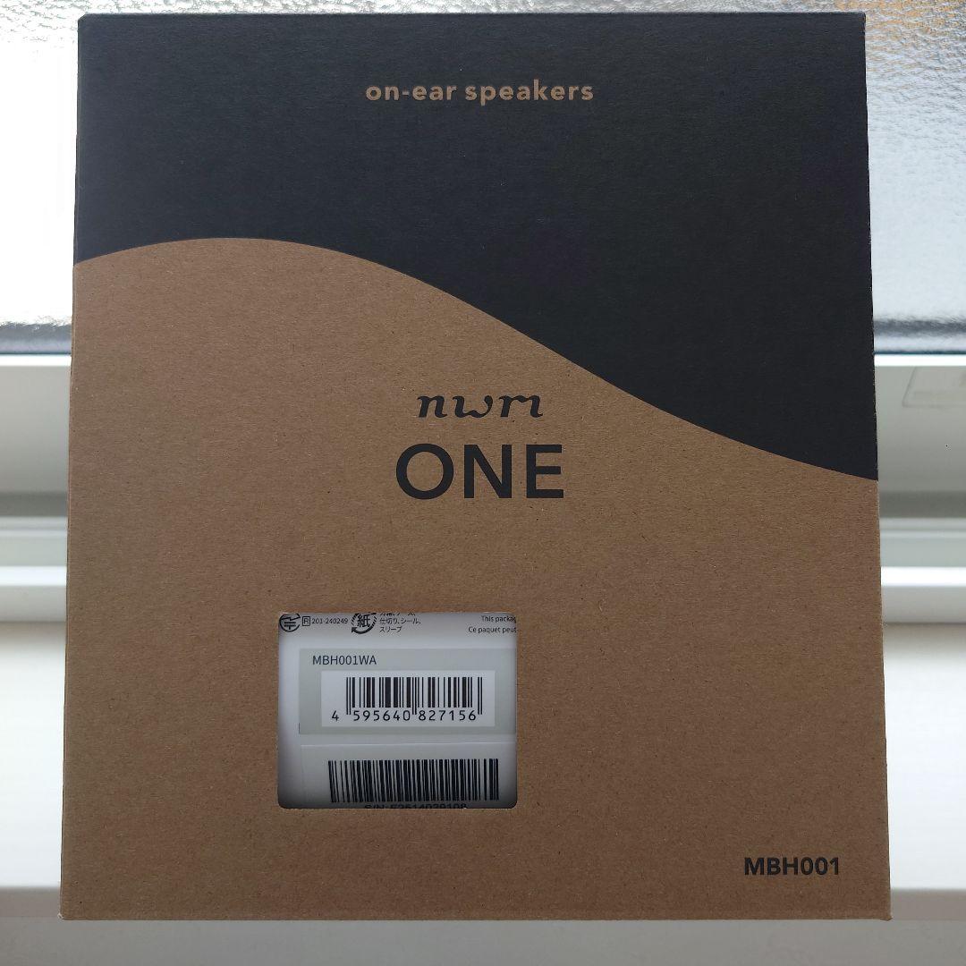 Nura ONE オンイヤースピーカー MBH001　ライトグレー