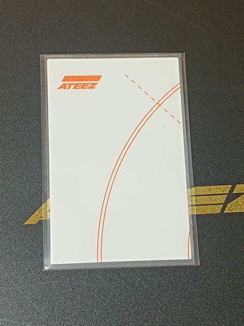 ATEEZ ホンジュン 1st Anniversary 幼少期 トレカ