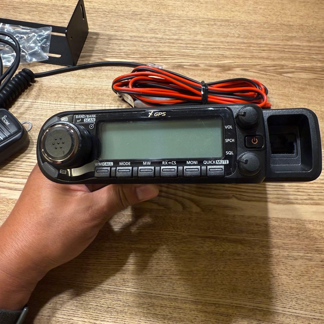 ICOM ID-4100D デュアルバンド　モービルトランシーバー　D-STAR