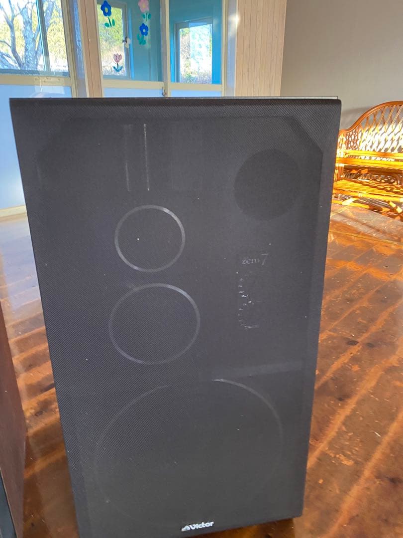 スピーカー・ウーファー Victor zero7
