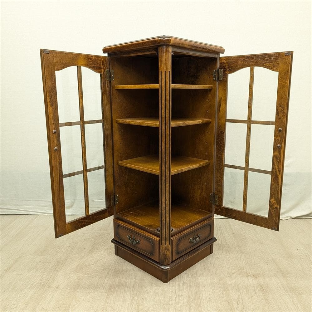 カリモク　コロニアル　天然木　コーナーキャビネット　飾り棚　本棚　食器棚　収納棚