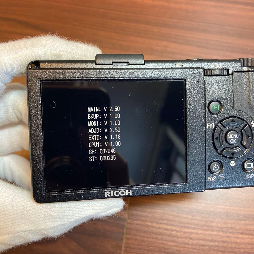 RICOH GR DIGITAL Ⅲ デジカメ ほぼ新品 4941