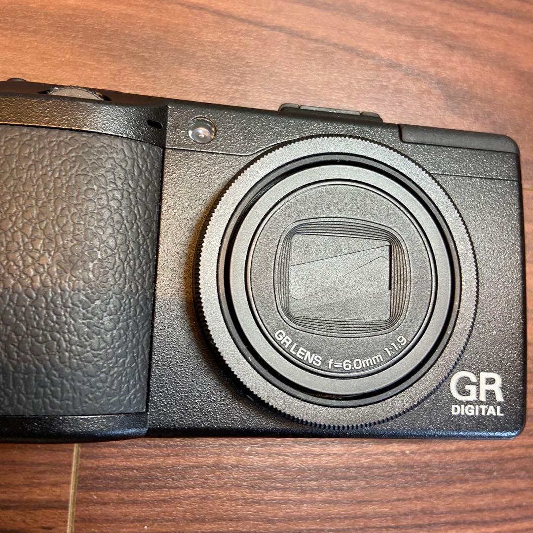 RICOH GR DIGITAL Ⅲ デジカメ ほぼ新品 4941