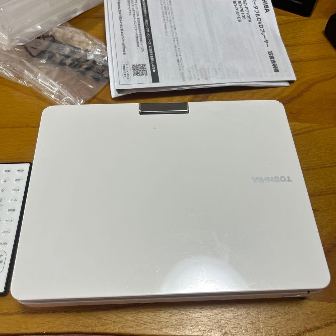 n*o様 TOSHIBA REGZA ポータブルDVDプレーヤー SD-P910