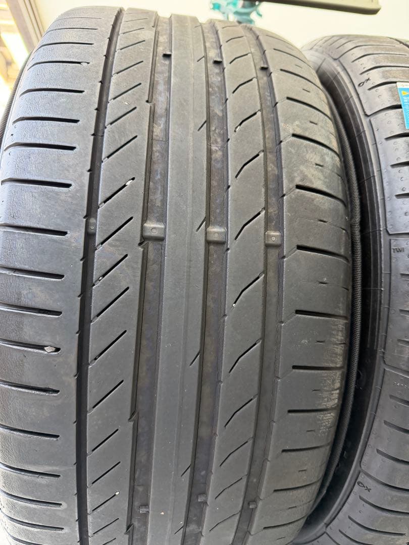 Audi アウディ A5純正18インチ タイヤ&ホイールセット