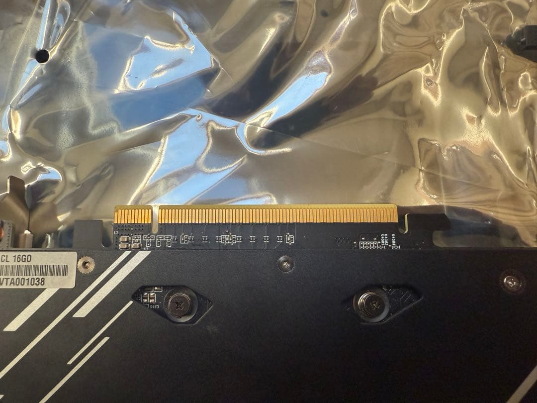 グラフィックボード・グラボ・ビデオカード ASRock RX 7600 XT Challenger 16GB