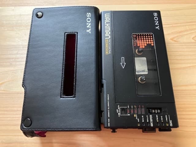 超美品箱入セット 整備済高音質動作品 SONY WM-D6C ケース等付属品有り