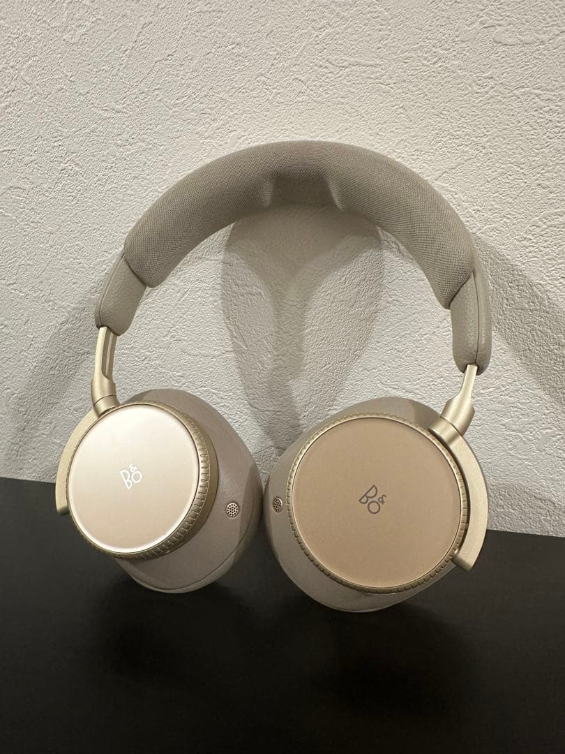B&O H100_1ワイヤレスヘッドホン ゴールド