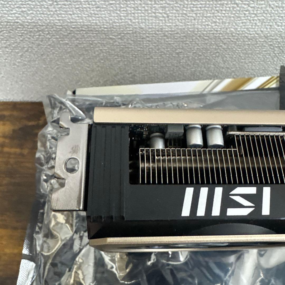 グラフィックボード・グラボ・ビデオカード msi GeForceRTX 5070Ti 16G INSPIRE 3X OC