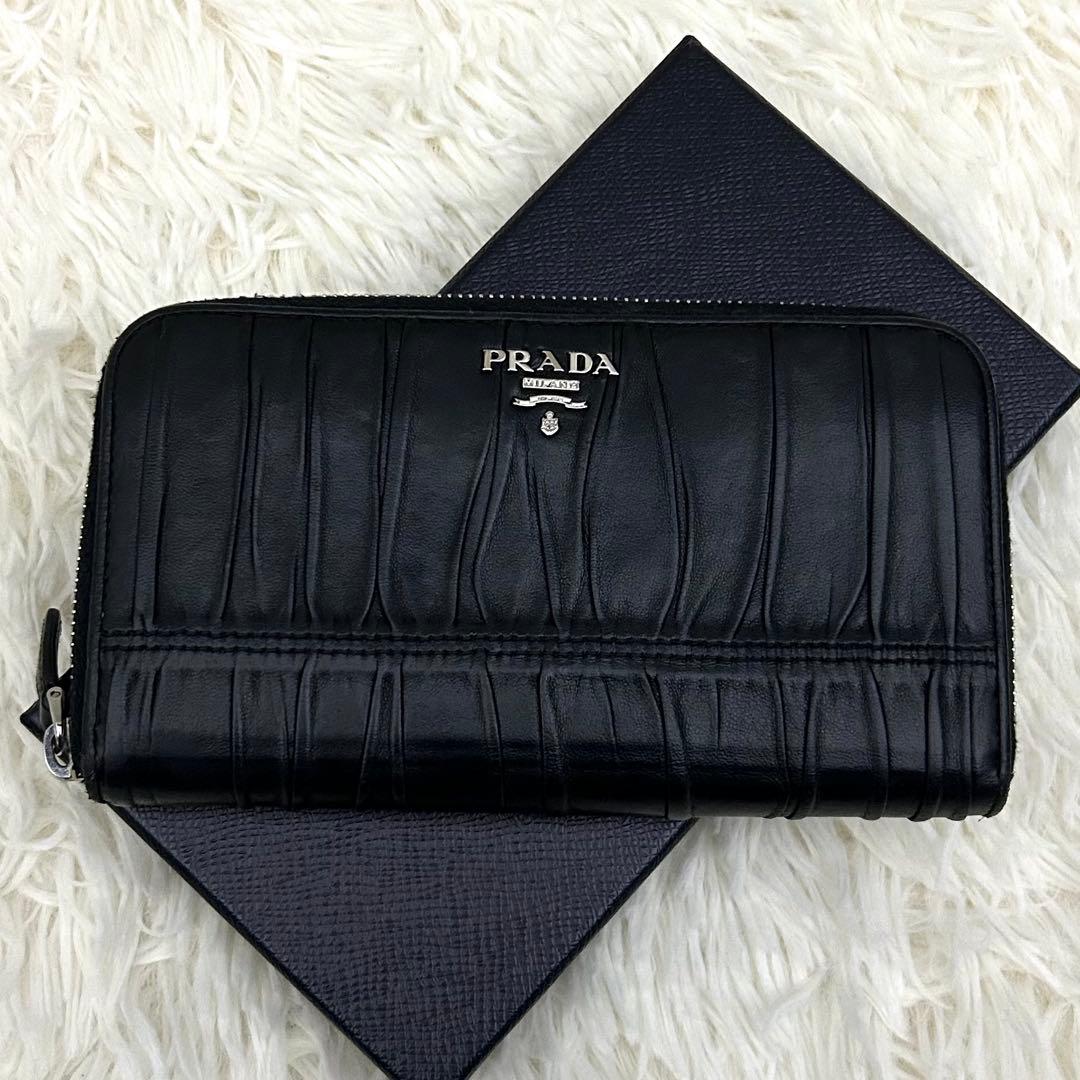［美品］PRADA プラダ ラウンドファスナー 長財布 ブラック