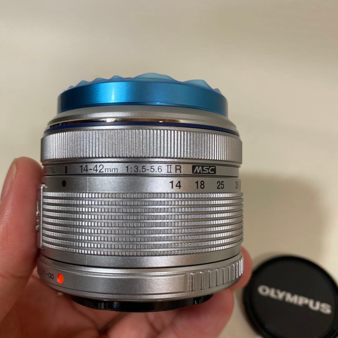 ほぼ新品OLYMPUS M.ZUIKO 14-42mm F3.5-5.6II