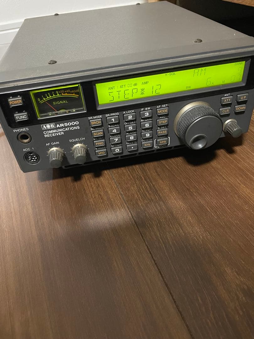 AOR AR5000 広帯域受信機