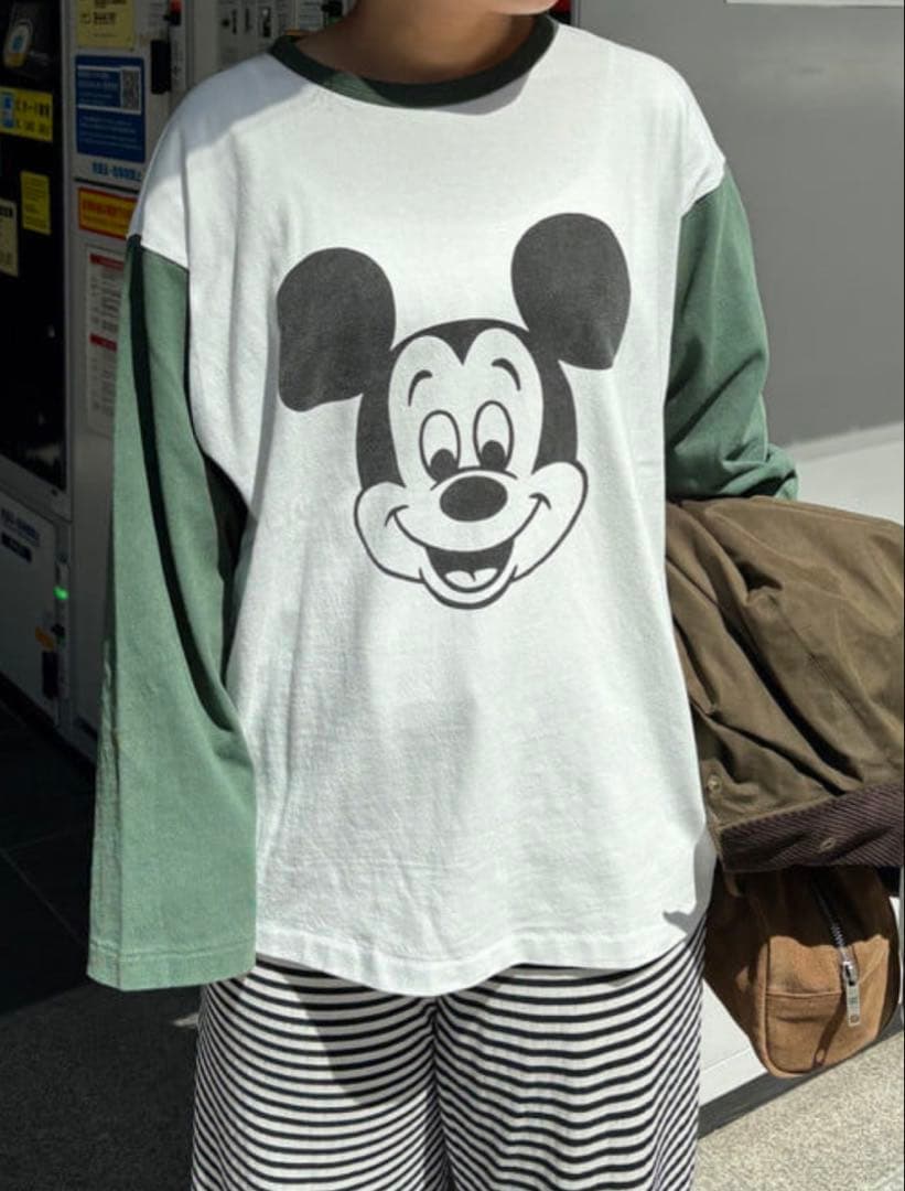 新品未使用 BOY別注 Champion ミッキーマウス フットボールＴ