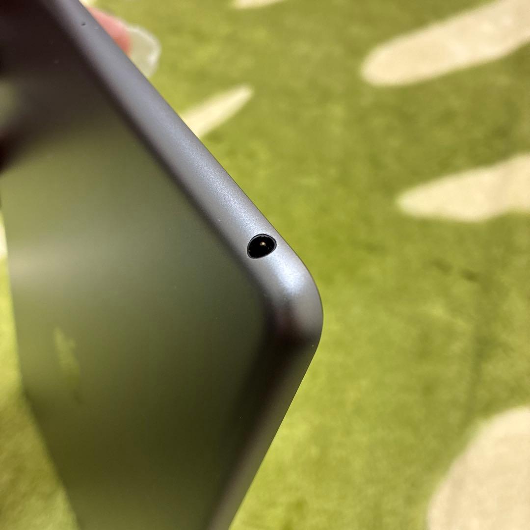 iPad 第9世代 Wi-Fi64GB スペースグレイ＋おまけキーボード付き