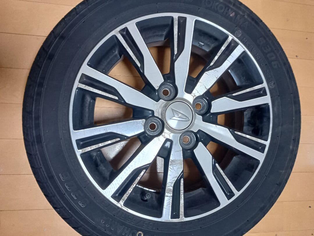 ダイハツ 純正 14インチ　ホイール タイヤ　2025年製 155/65R14