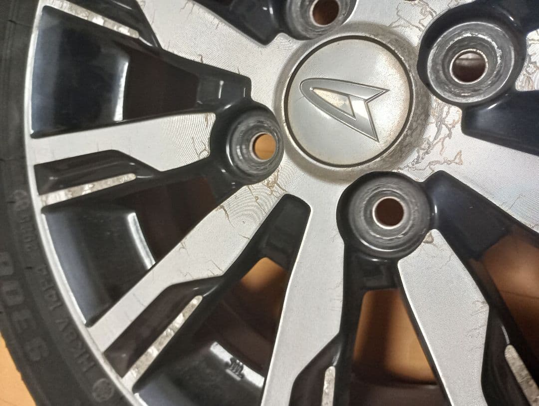 ダイハツ 純正 14インチ　ホイール タイヤ　2025年製 155/65R14