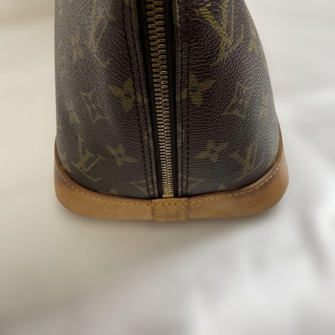 LOUIS VUITTONモノグラムアルマＭ５１１３０バック