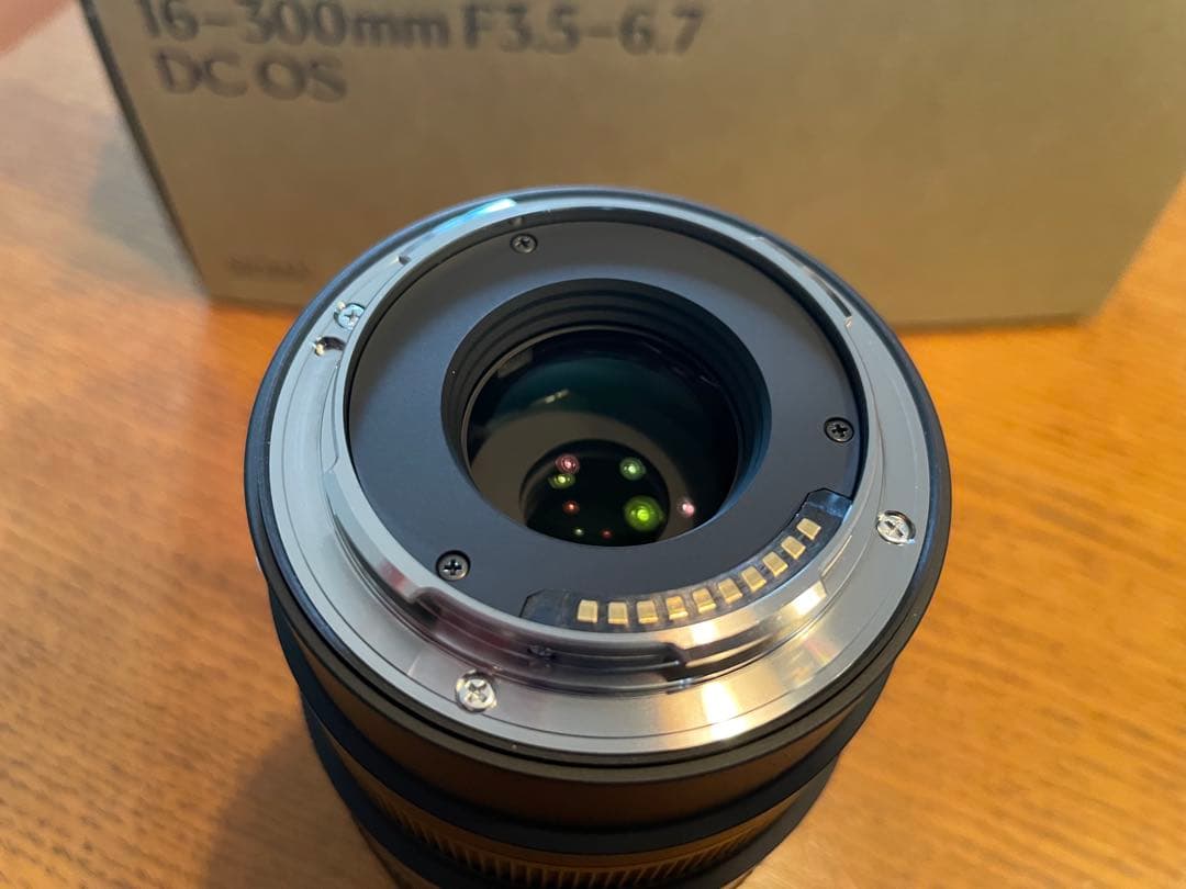 SIGMA 16–300mm F3.5–6.7 DC OS Lマウント