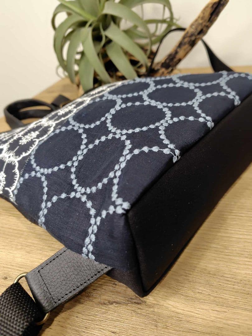 【1点物】ミナペルホネン/タンバリン×アネモネネイビー/A４サイズトートリュック