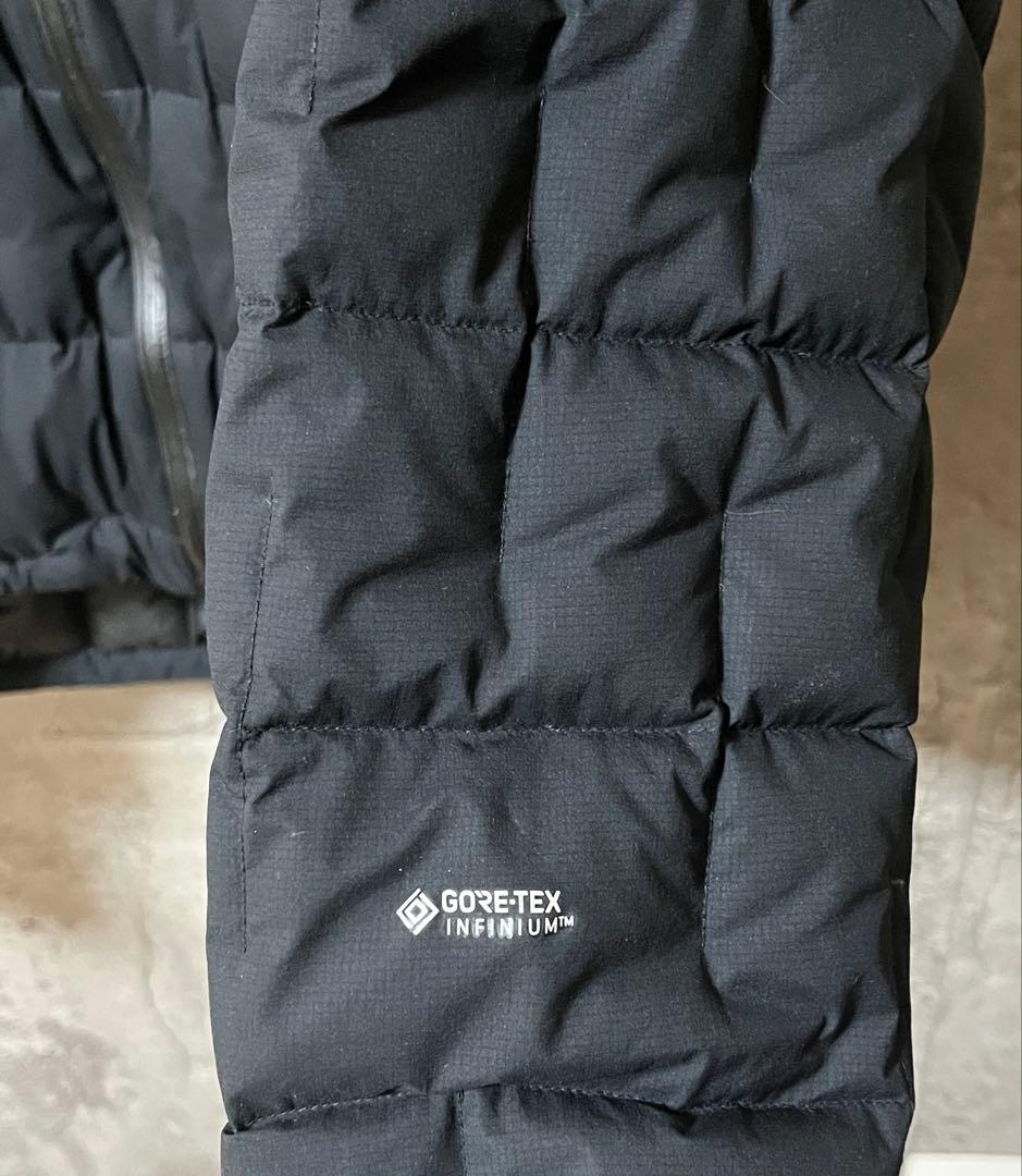 イグニスダウンパーカー　GORETEX M サイズ　【mont-bell 】