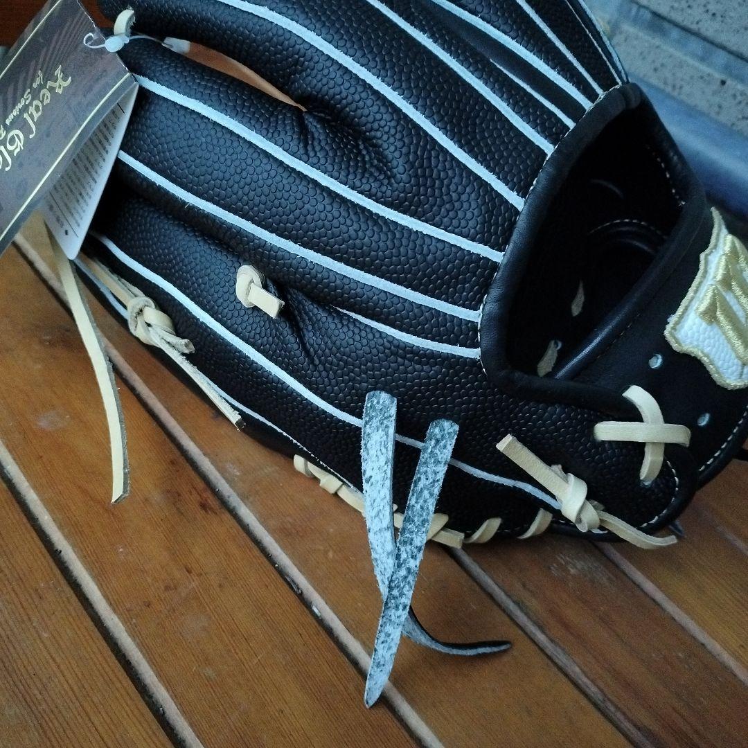 Wilson Staff 硬式グローブ ブラック/ホワイト