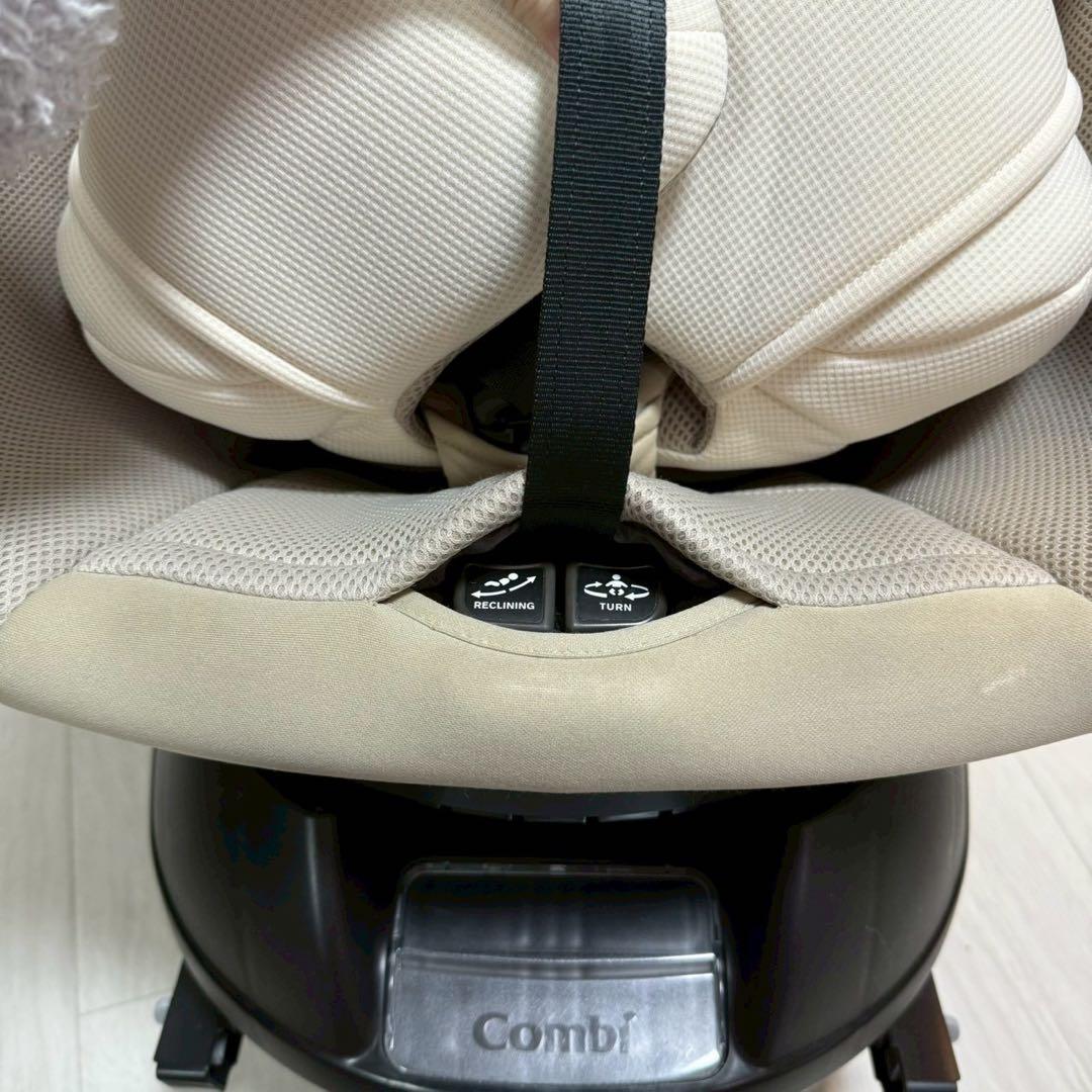 【極美品】コンビ クルムーヴスマート JN-570 ベージュ チャイルドシート