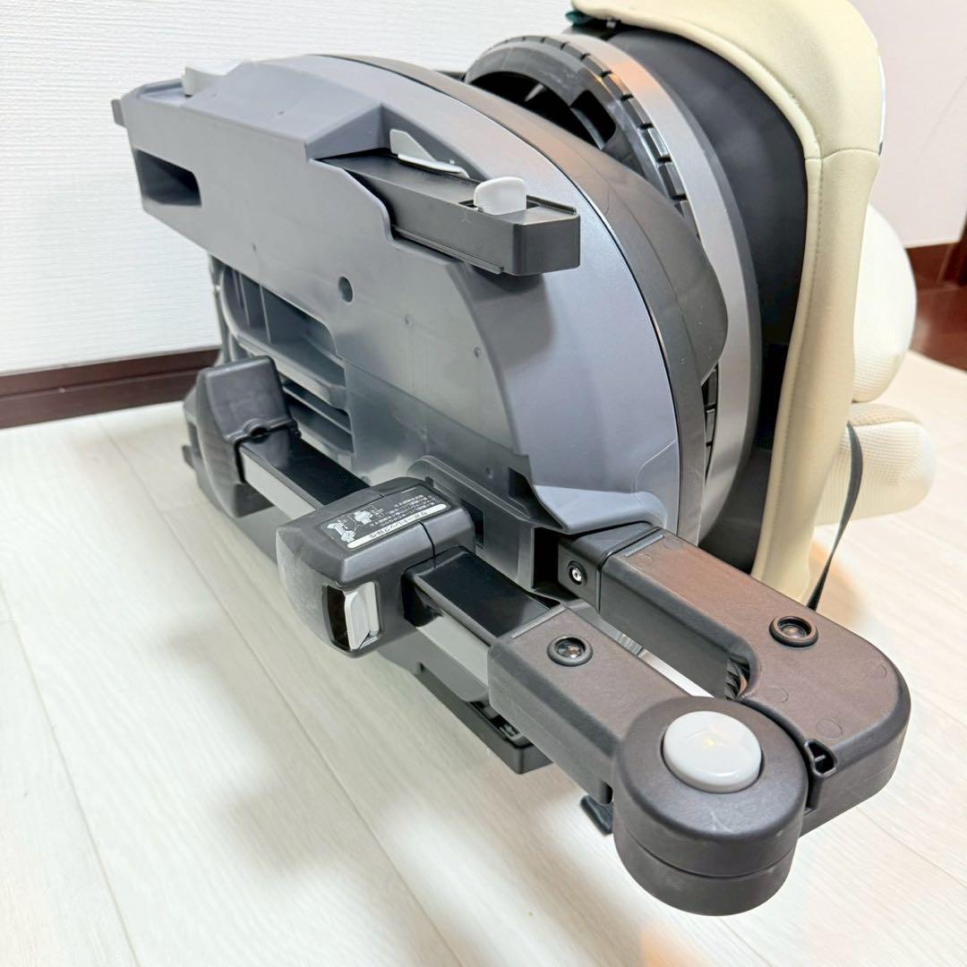 【極美品】コンビ クルムーヴスマート JN-570 ベージュ チャイルドシート