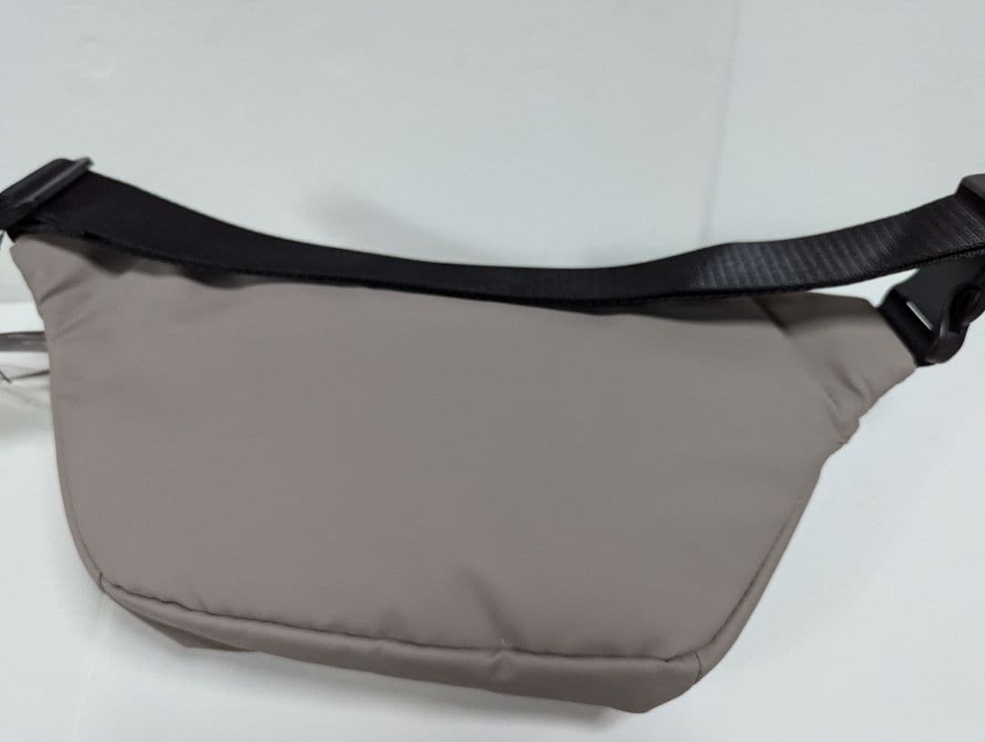 ☆限定セール最終日☆ ボディバッグ MARYQUANT　ウエストポーチ