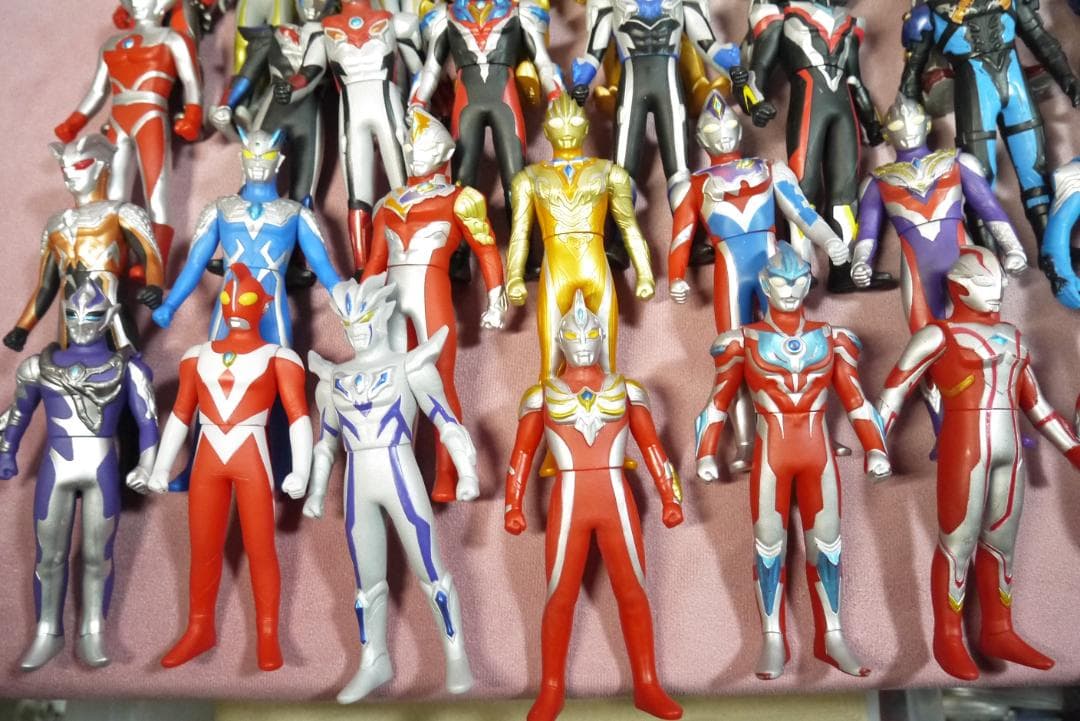 ウルトラヒーローシリーズ500　ウルトラ怪獣シリーズ500　ソフビ117体