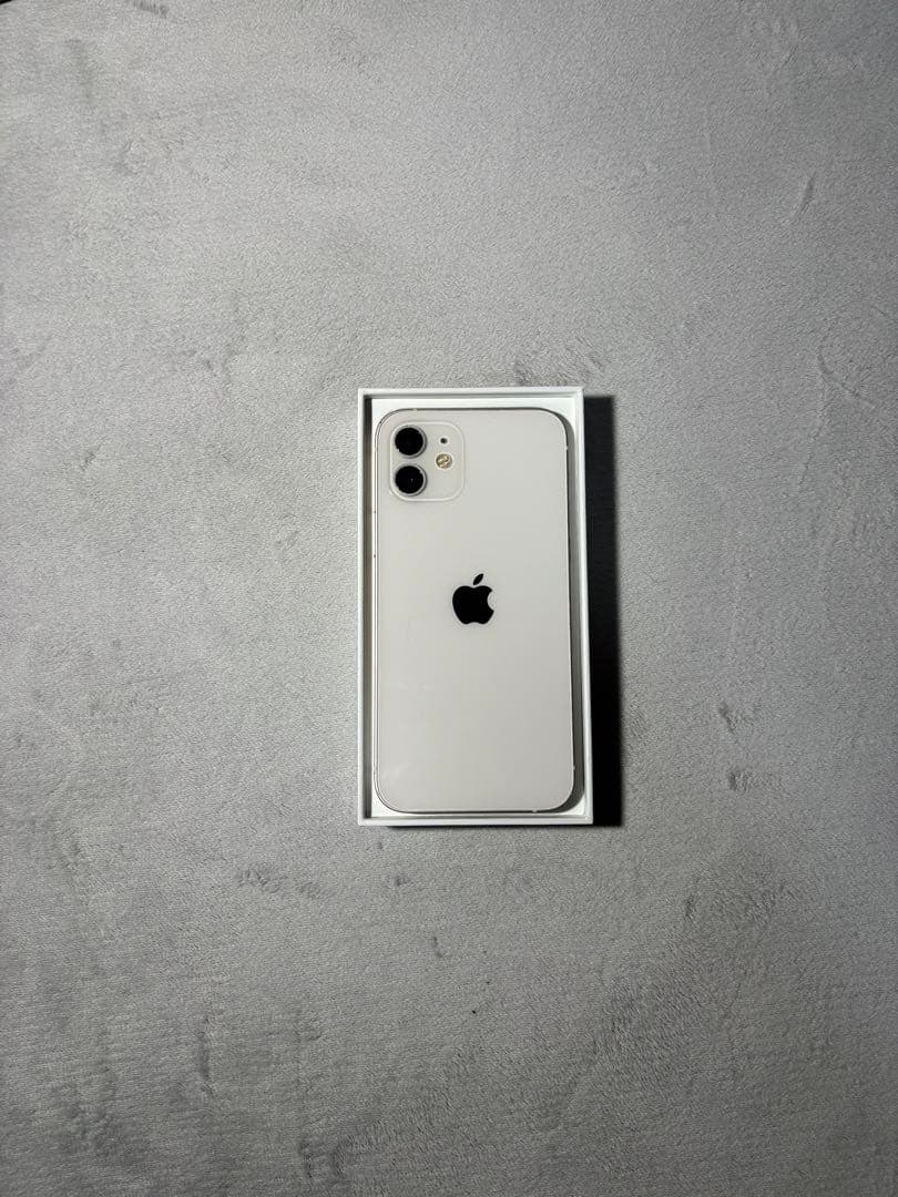 Apple iPhone 12 ホワイト 64GB 本体
