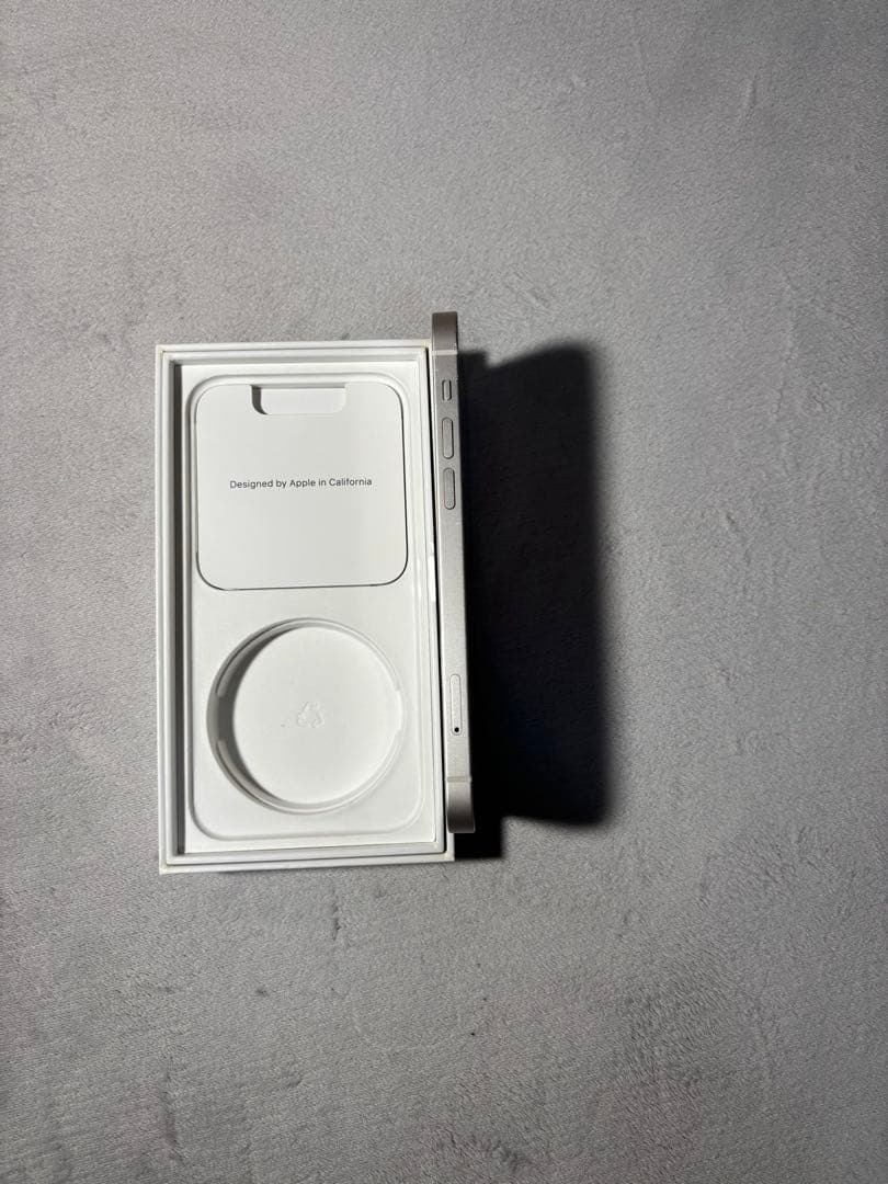 Apple iPhone 12 ホワイト 64GB 本体