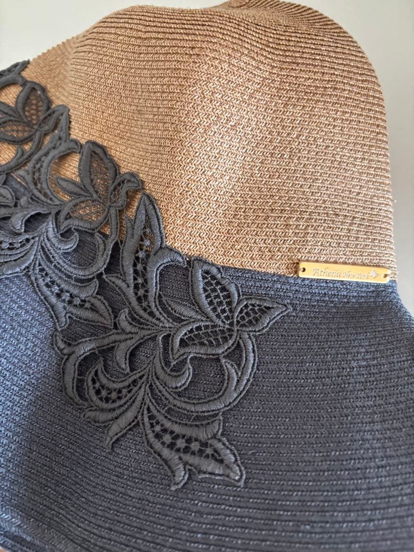 Athena New york 麦わら帽子　 グレーレース飾り