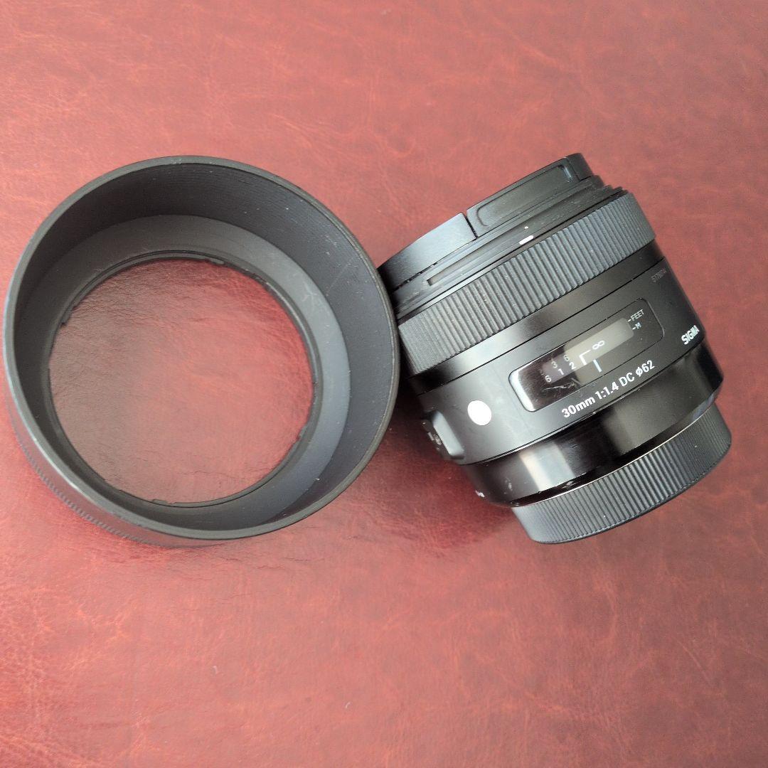 SIGMA sd Quattro H +レンズ3本 + ストロボ