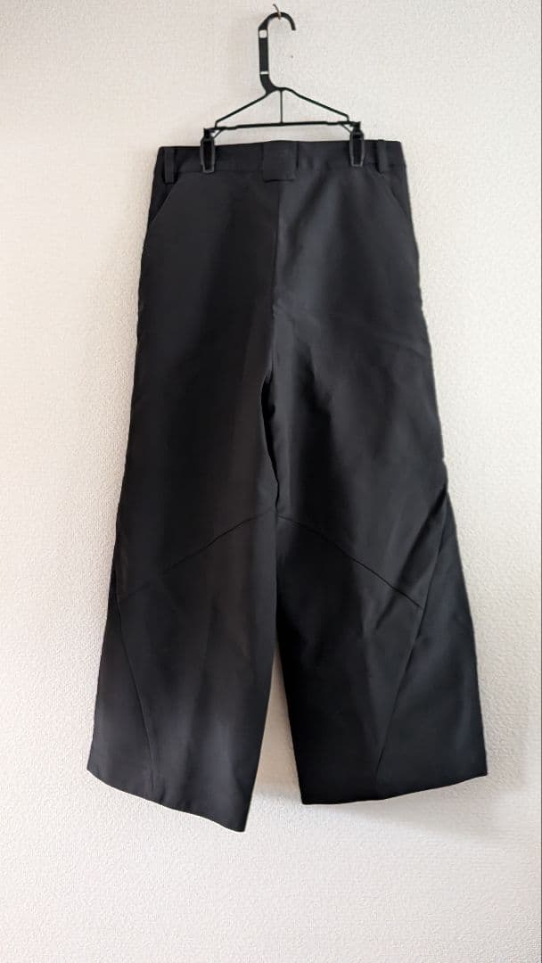 COMMON/DIVISOR　変形ワイドパンツ ブラック2
