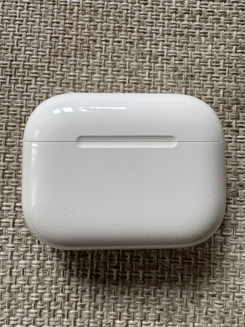 ほぼ新品 Apple AirPods Pro 3