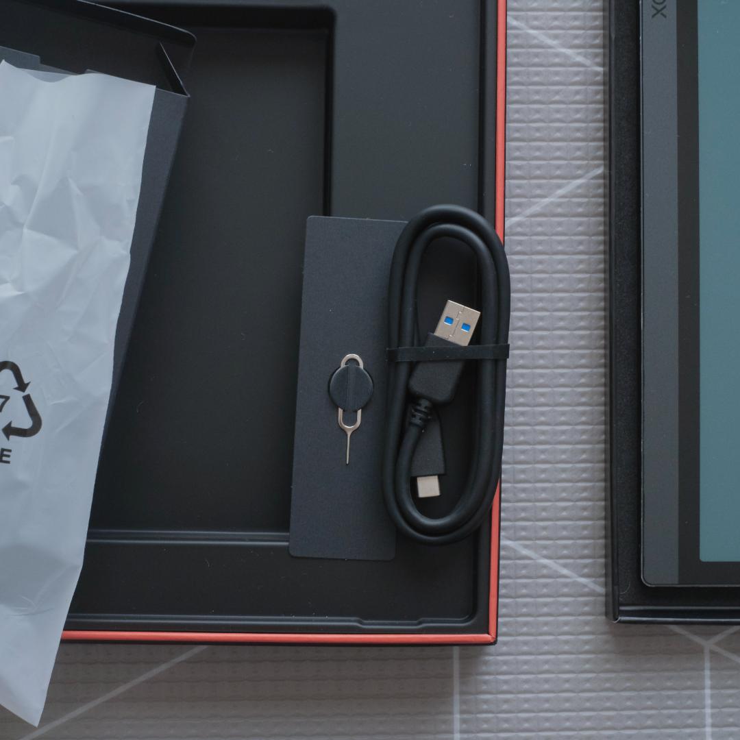 BOOX Tab Ultra C Pro 10.3インチ カラー Eink