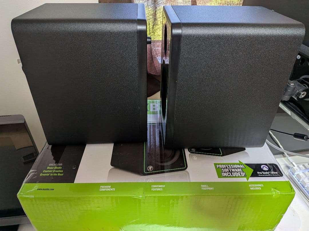 【CR4-XBT】Mackie スタジオモニタースピーカー マッキー