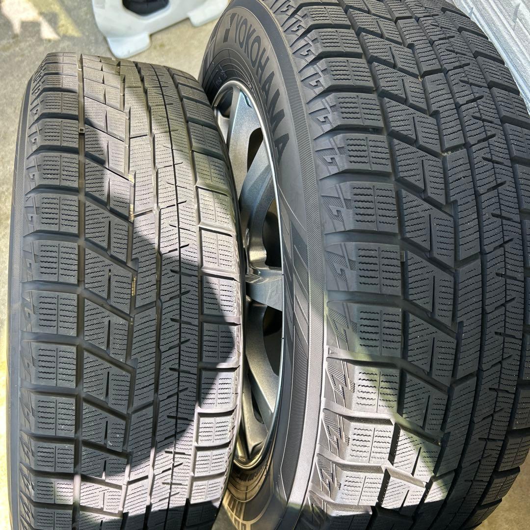 売り切りヨコハマ　スタッドレスタイヤ4本セット　16インチ205/60R16