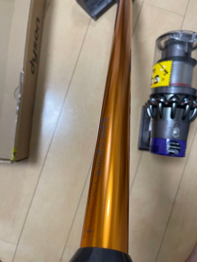 【美品】Dyson Cyclone V10 sv12エコーモード57分