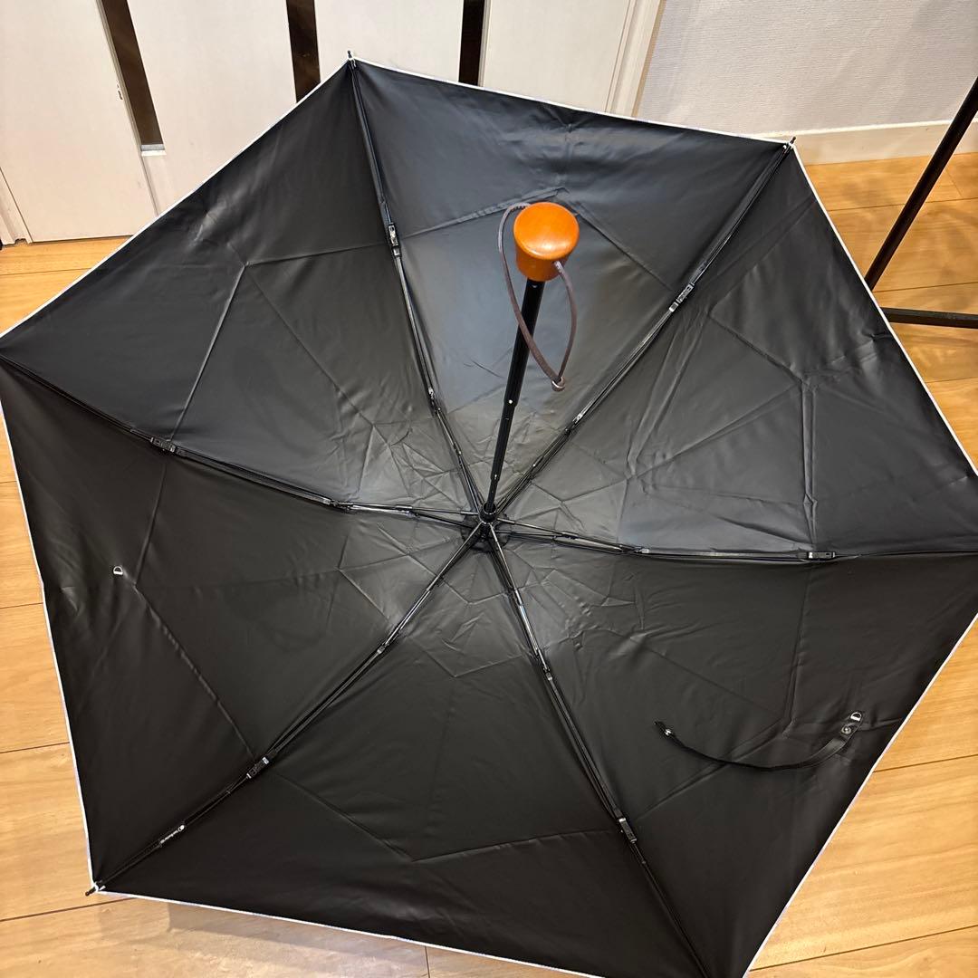 【超美品】サンバリア/SUN BARRIER100 3段折日傘 水玉ブルー