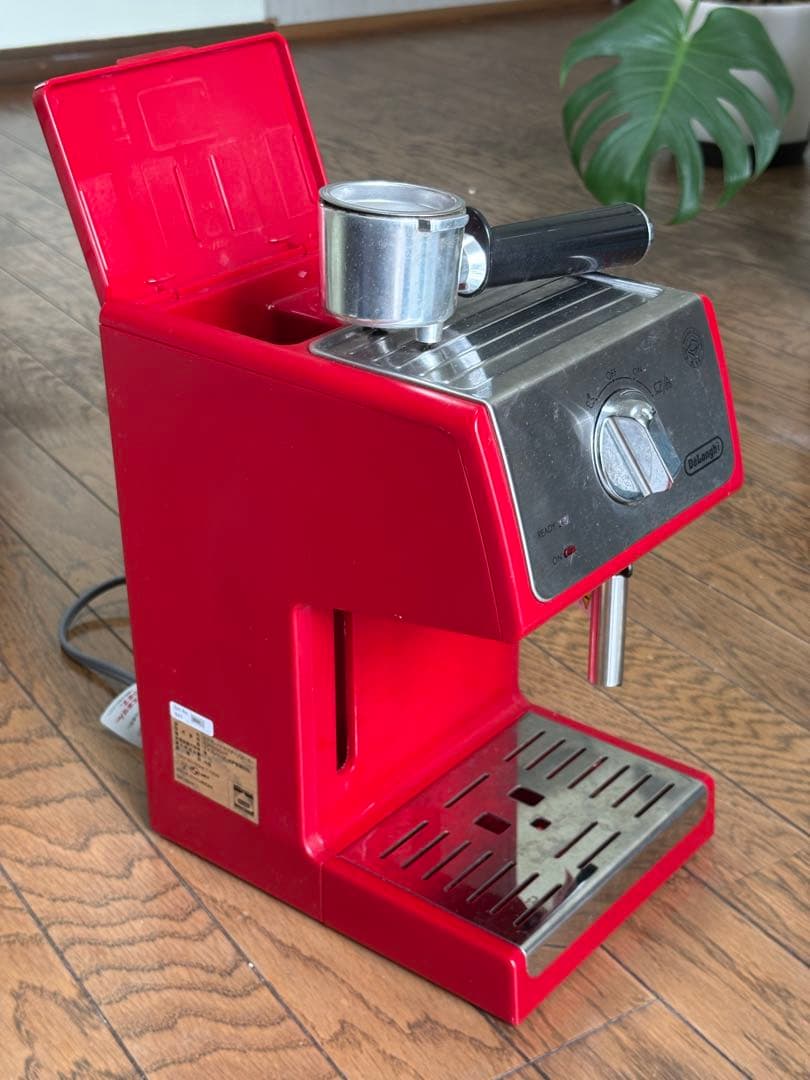 DeLonghi エスプレッソマシン レッド ECP3220J-R
