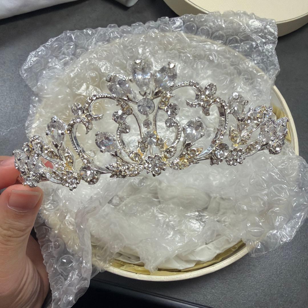 い*ぬ様 【大幅値下げ】ivory&co. ティアラ