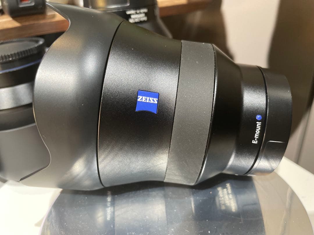 【美品】Zeiss Batis 18mm f2 Eマウント