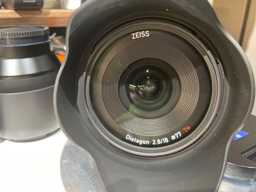 【美品】Zeiss Batis 18mm f2 Eマウント