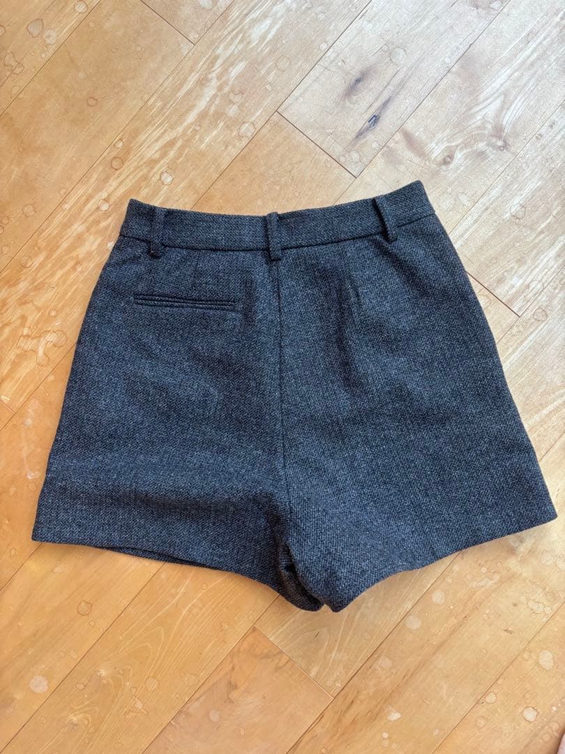 アンヌーク ヘリンボーンショートパンツ