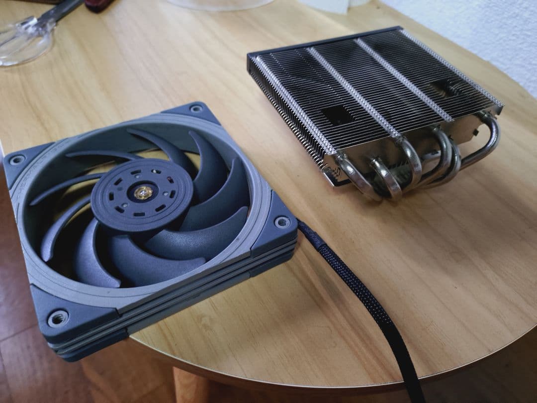 PCケース・電源ユニット・CPUクーラー・冷却ファンのセット