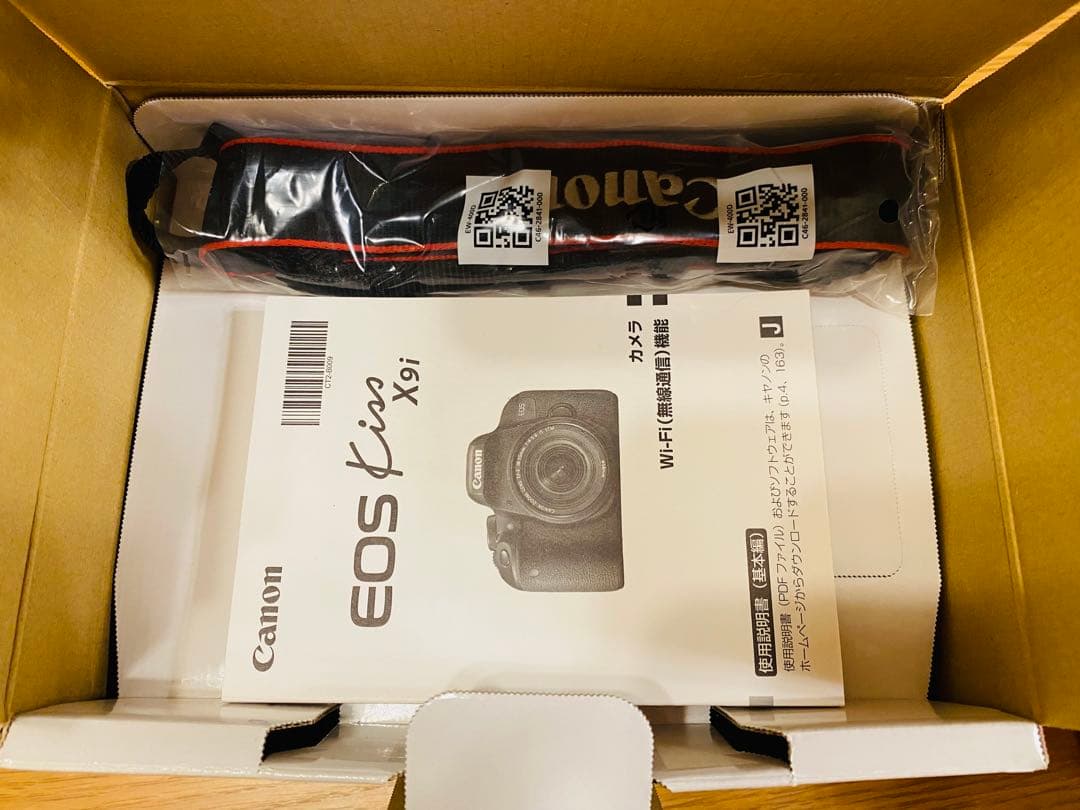 Canon EOS Kiss X9i + 2レンズセット(パンケーキ/ズーム)