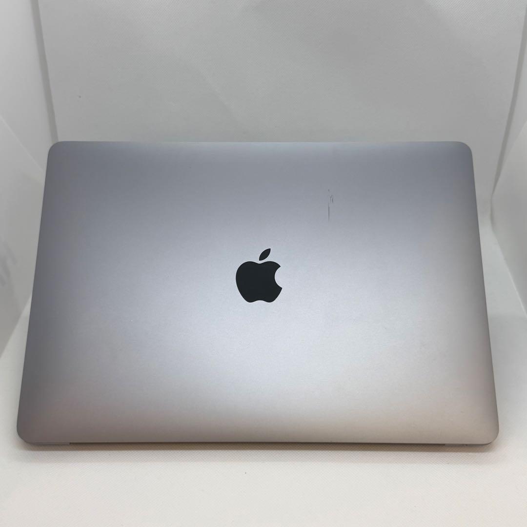 MacBook Pro M1 / 16GB / 512GB シルバー
