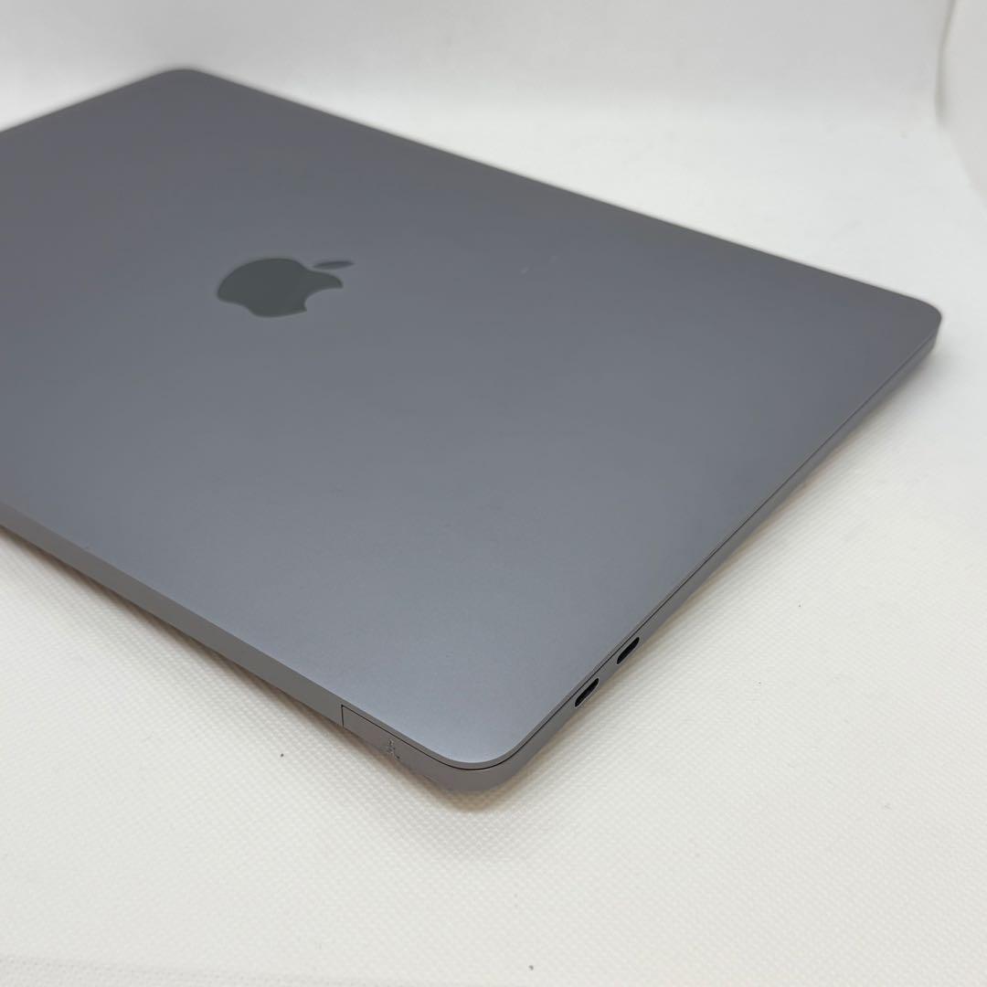 MacBook Pro M1 / 16GB / 512GB シルバー