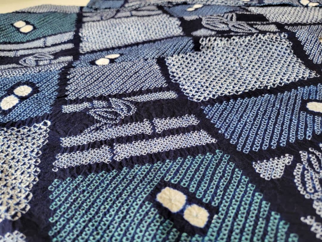 志保　浴衣　有松鳴海絞り　美品